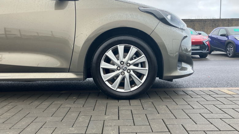 Toyota Yaris 1.5 Hybrid Icon 5dr CVT Hybrid Hatchback